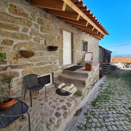Isatour - Casa Do Miradouro Holiday home *
